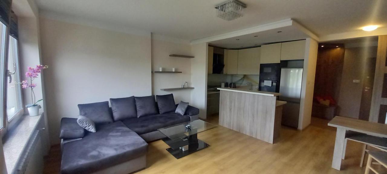 Konarskiego Apartments Słupsk Zewnętrze zdjęcie